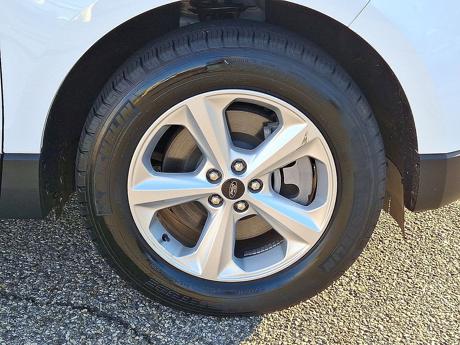 2024 Ford Edge SE
