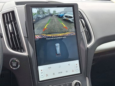2023 Ford Edge Base