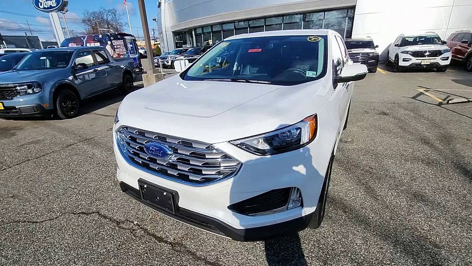 2023 Ford Edge Titanium