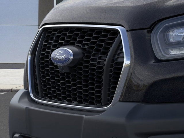 2025 Ford Transit Passenger Wagon Base