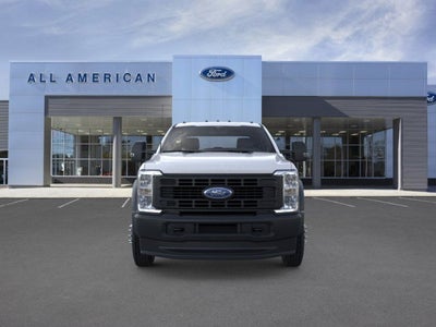 2025 Ford Super Duty F-550 DRW Base