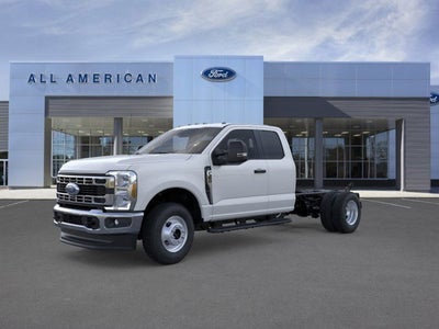 2026 Ford Super Duty F-350 DRW Base