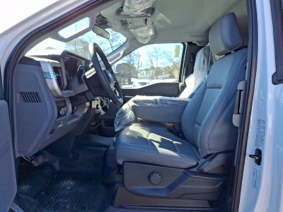 2026 Ford Super Duty F-550 DRW Base