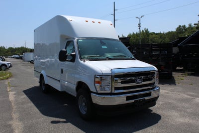 2026 Ford E-Series Cutaway 12 FT Aerocell Box