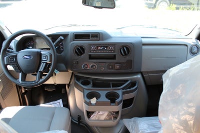 2026 Ford E-Series Cutaway 12 FT Aerocell Box