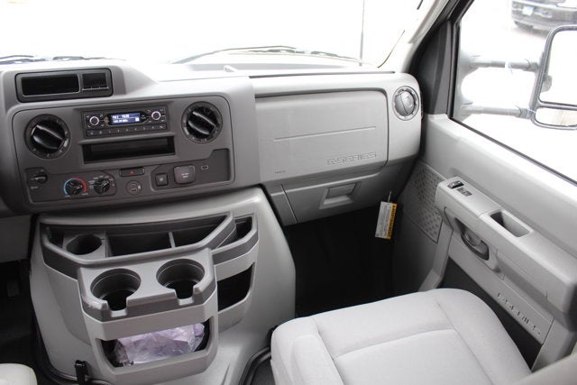 2026 Ford Dry Freight Box Truck E-450 17 FT DuraCube Body