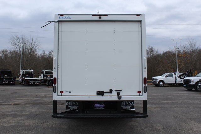2026 Ford Dry Freight Box Truck E-450 17 FT DuraCube Body