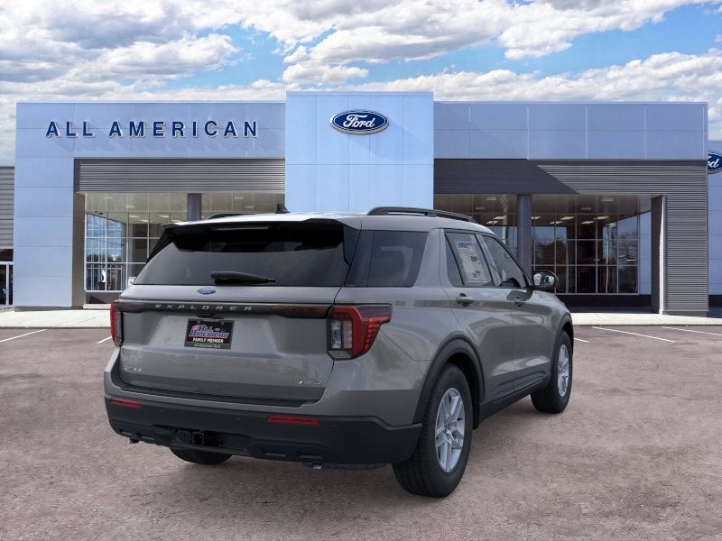 2026 Ford Explorer Base