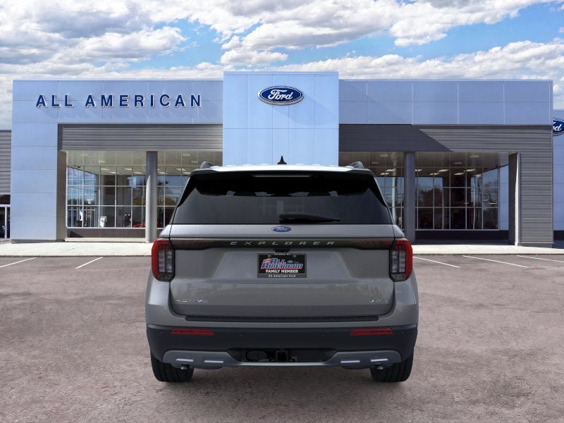 2026 Ford Explorer Base