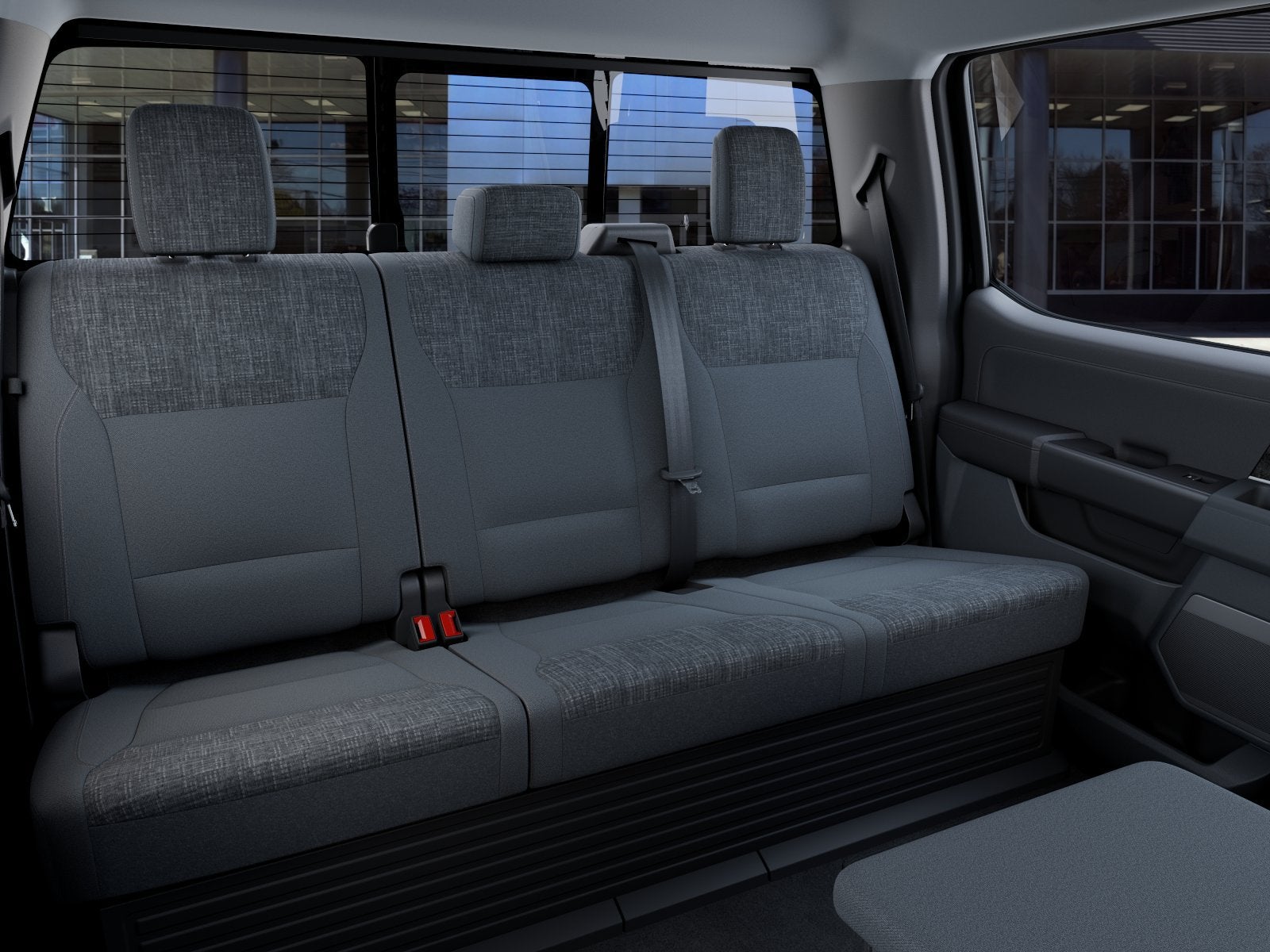 2027 Ford Super Duty F-350 SRW XLT