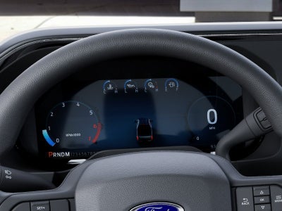 2027 Ford Super Duty F-350 SRW XLT