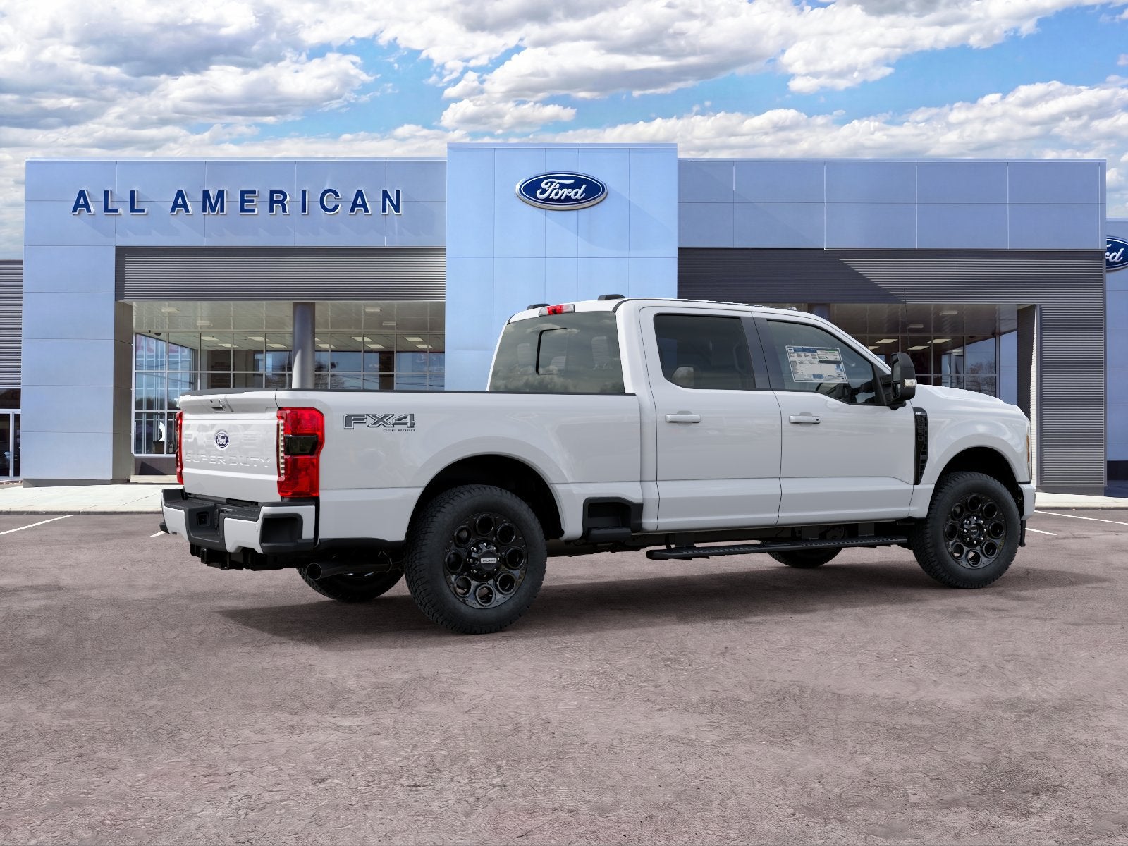 2027 Ford Super Duty F-350 SRW XLT