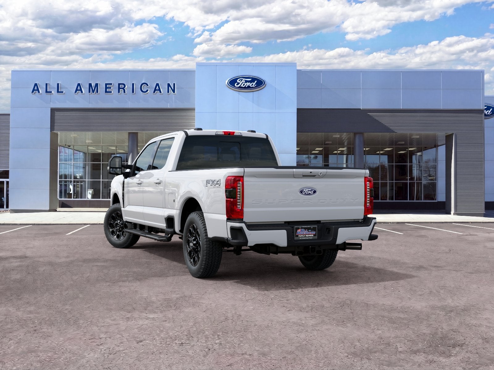 2027 Ford Super Duty F-350 SRW XLT