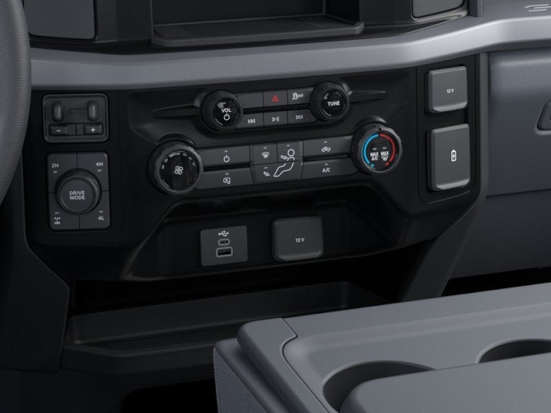 2026 Ford Super Duty F-350 SRW Base