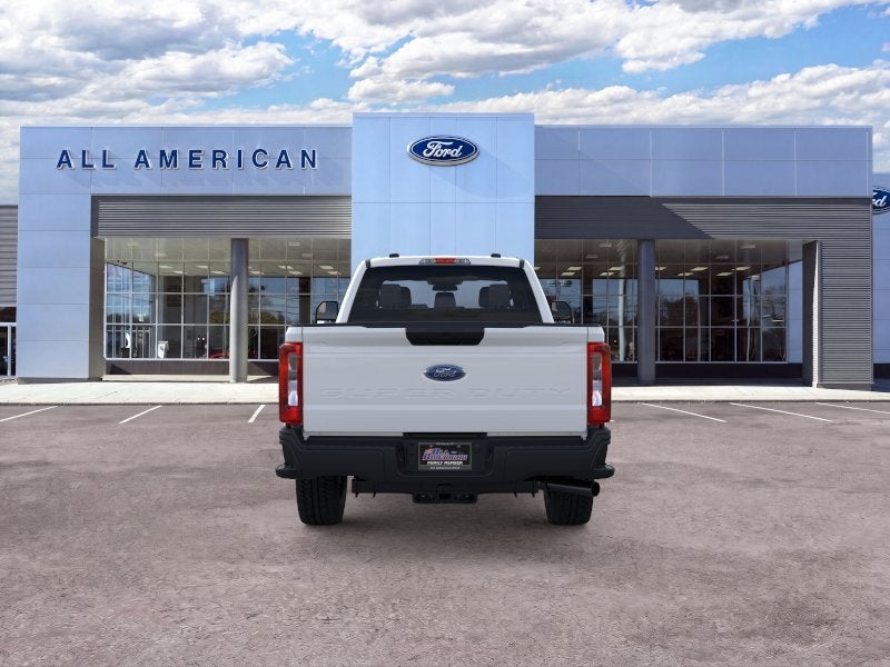 2026 Ford Super Duty F-350 SRW Base