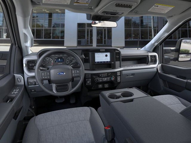 2026 Ford Super Duty F-350 SRW Base