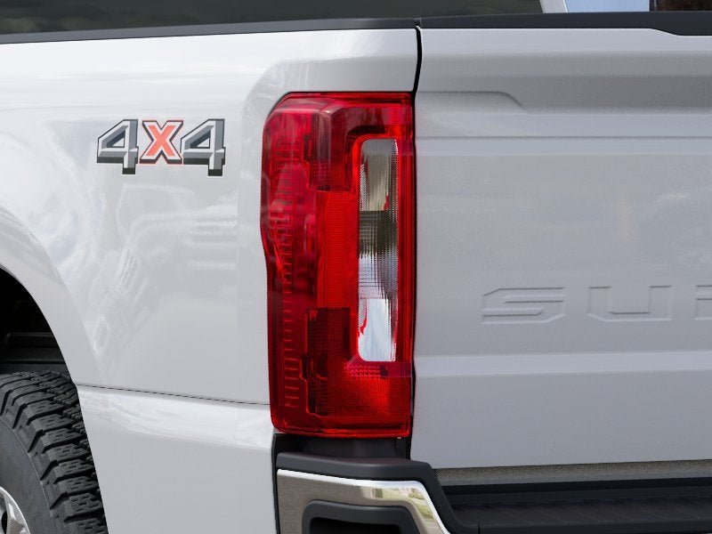 2027 Ford Super Duty F-350 SRW Base