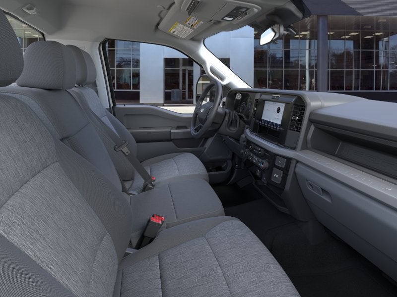2026 Ford Super Duty F-350 SRW Base