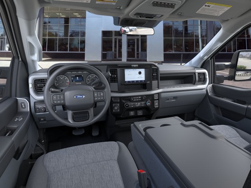 2026 Ford Super Duty F-350 SRW Base