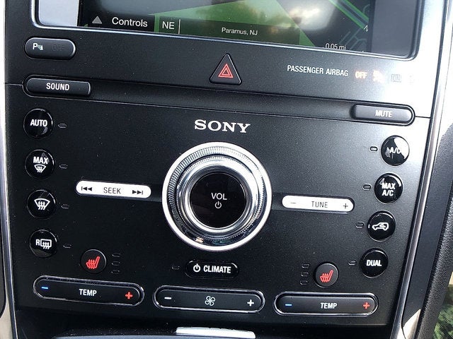 2019 Ford Explorer Base