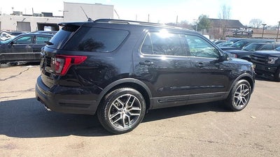 2019 Ford Explorer Base