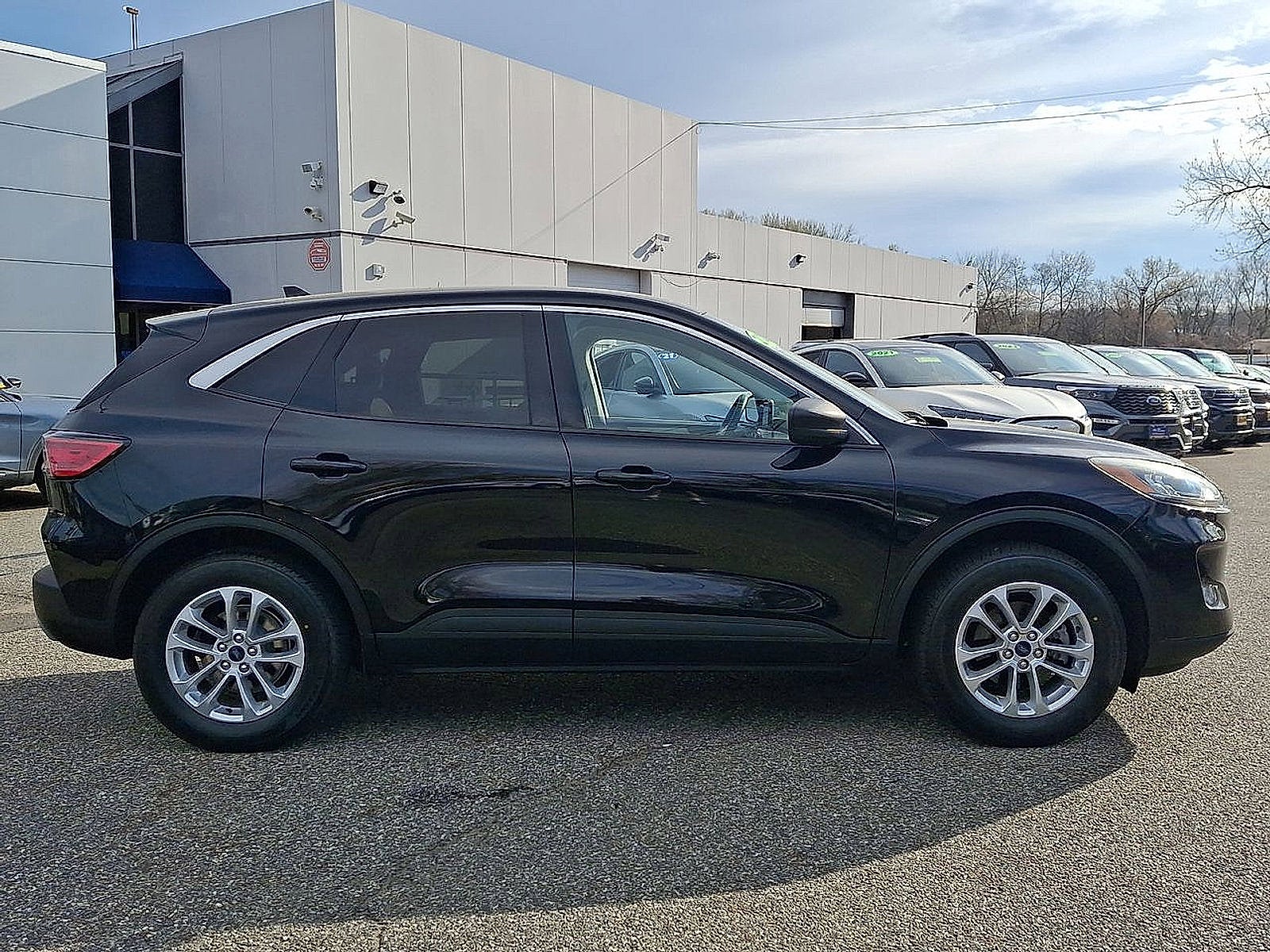 2022 Ford Escape SE Hybrid