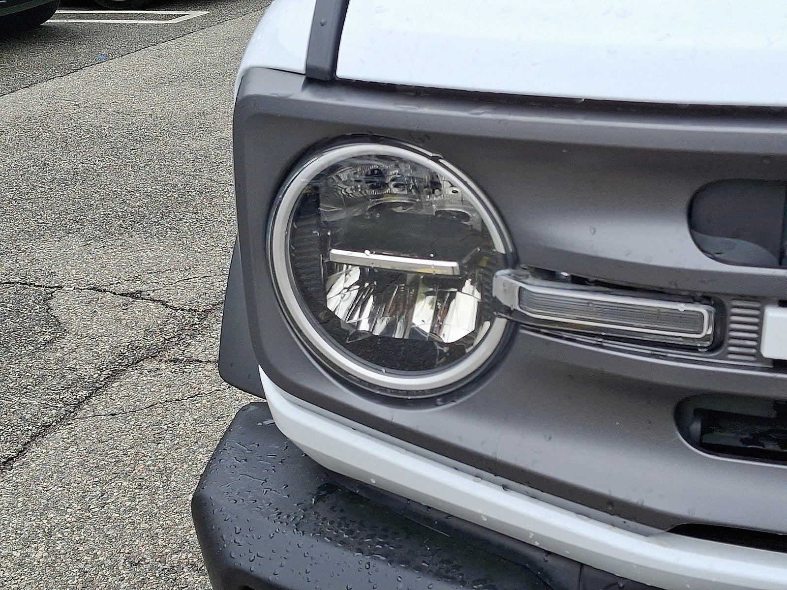 2021 Ford Bronco Base