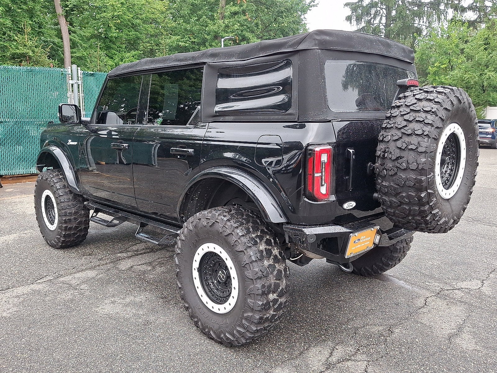 2022 Ford Bronco Base