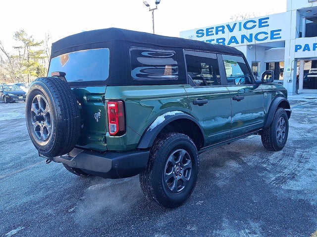 2023 Ford Bronco Base