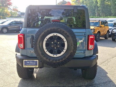 2023 Ford Bronco Base