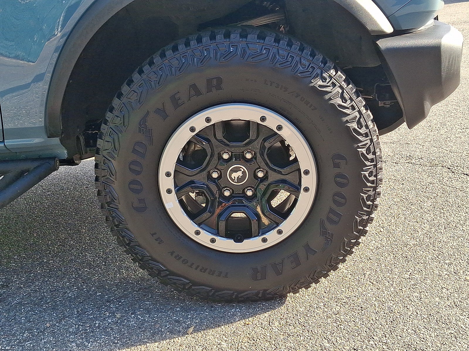 2023 Ford Bronco Base