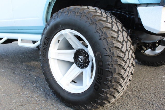 2024 Ford Bronco SoFlo Edition