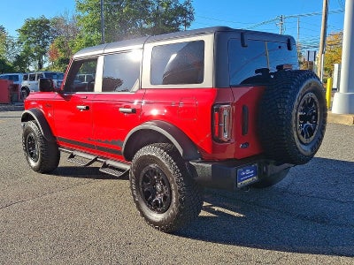 2023 Ford Bronco Base