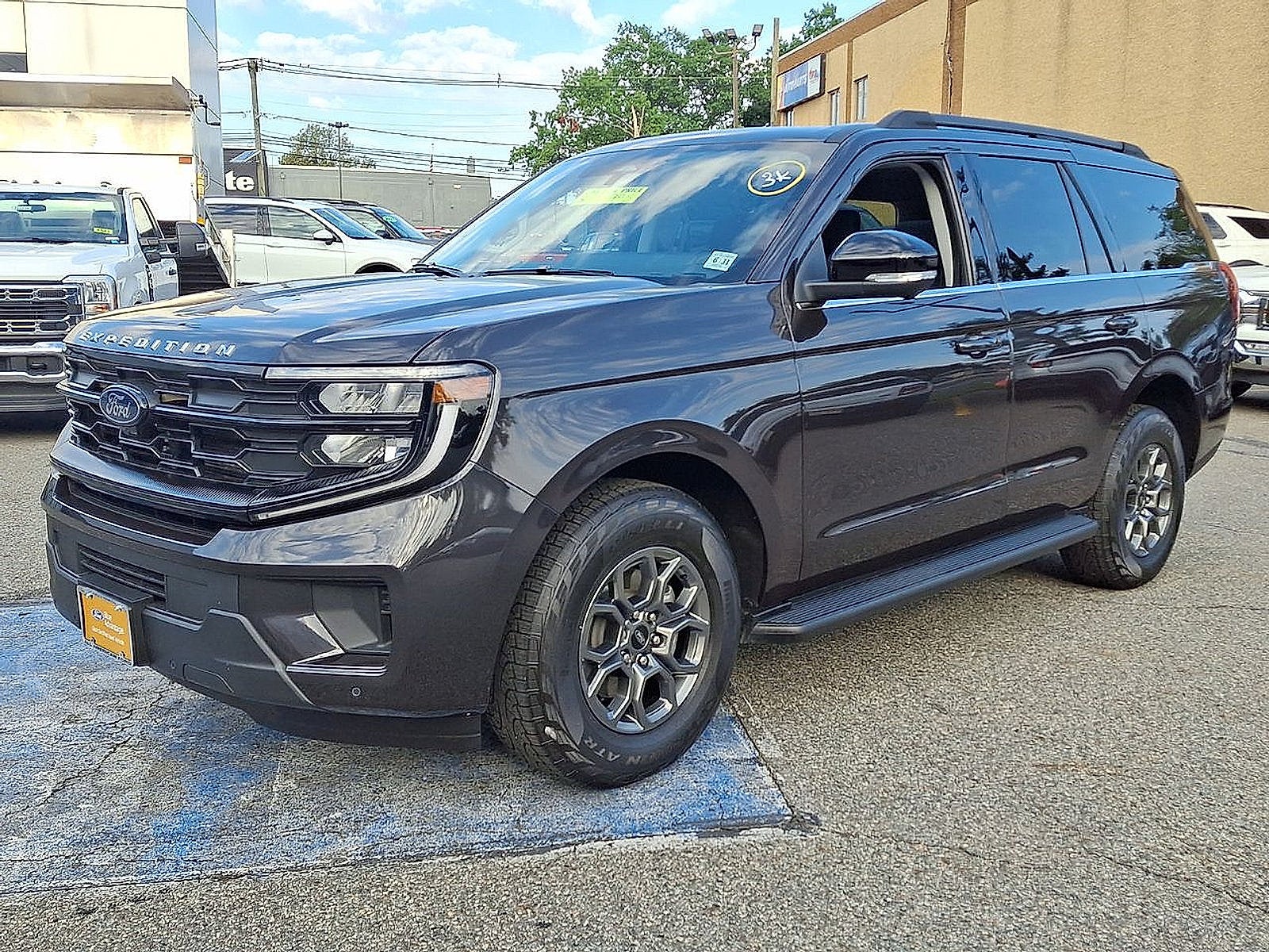 2026 Ford Expedition Active