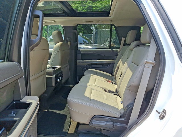 2020 Ford Expedition Base