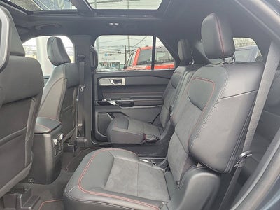 2022 Ford Explorer ST-Line