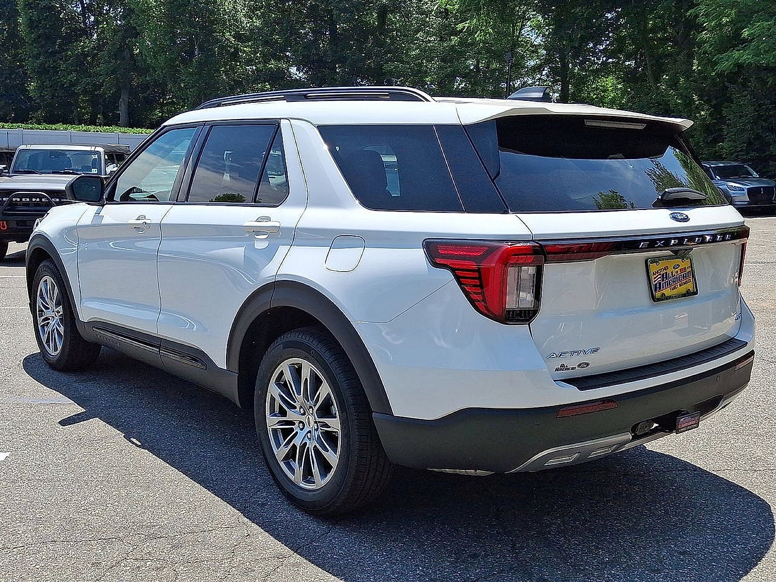 2026 Ford Explorer Base
