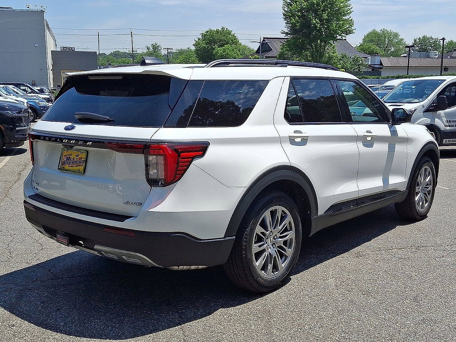 2026 Ford Explorer Base
