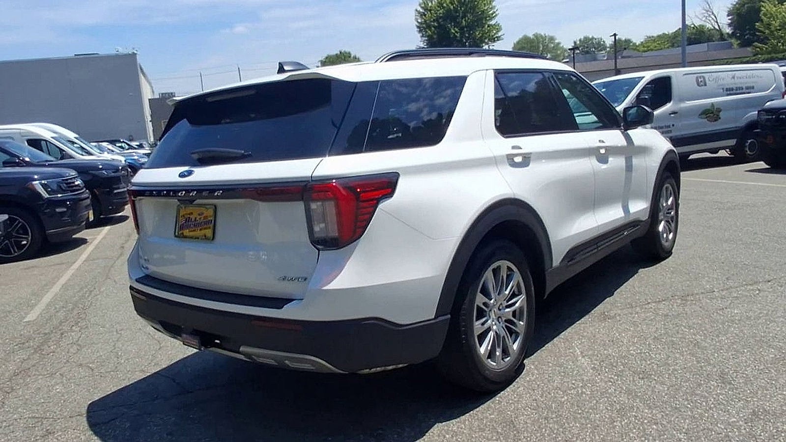2026 Ford Explorer Base