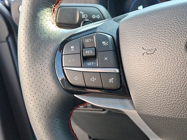 2025 Ford Explorer Base