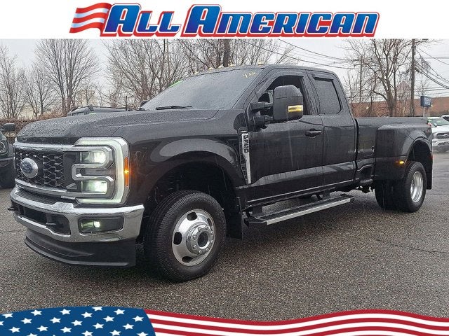 2023 Ford Super Duty F-350 DRW Base