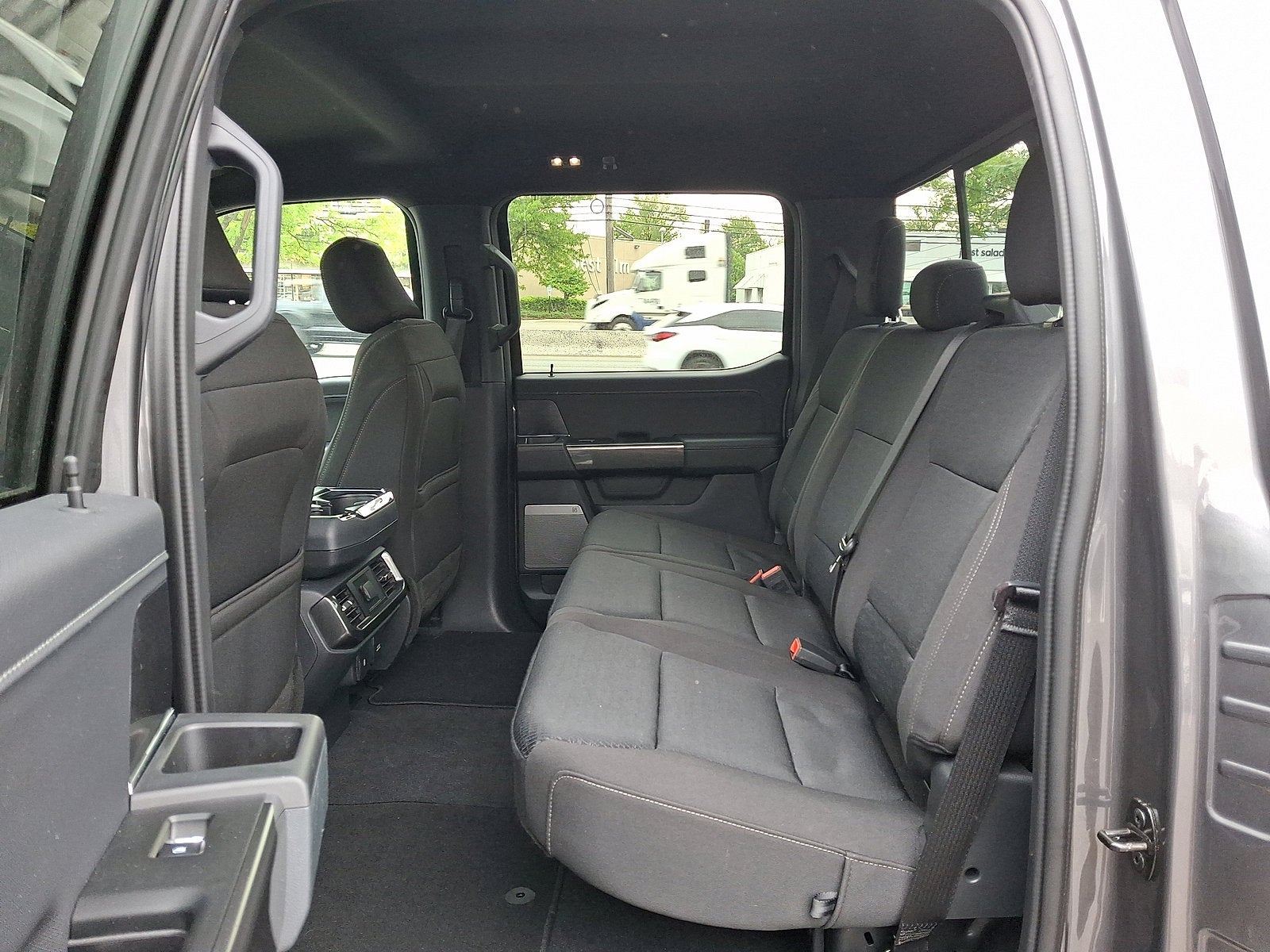 2023 Ford F-150 Base