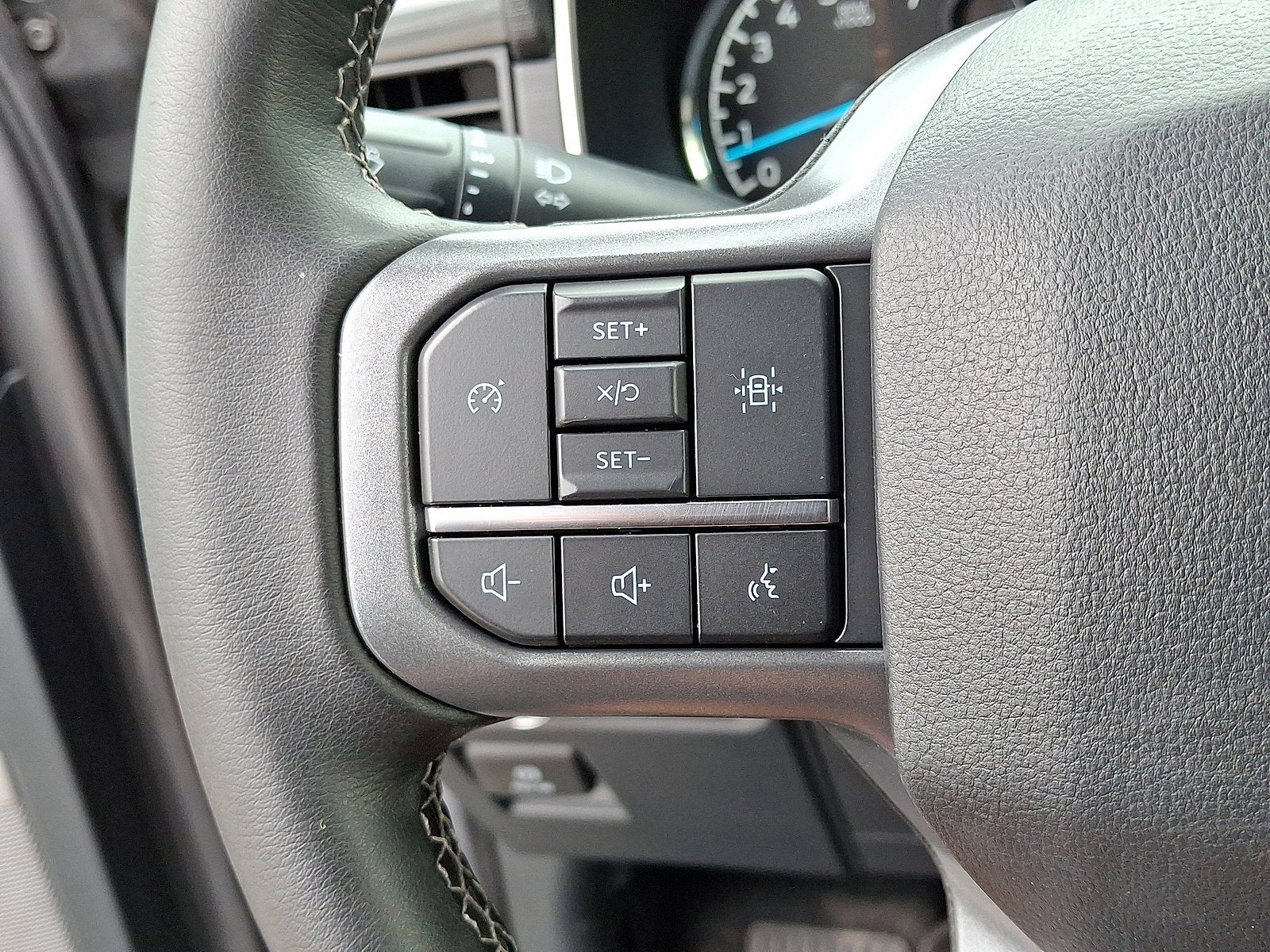 2023 Ford F-150 Base