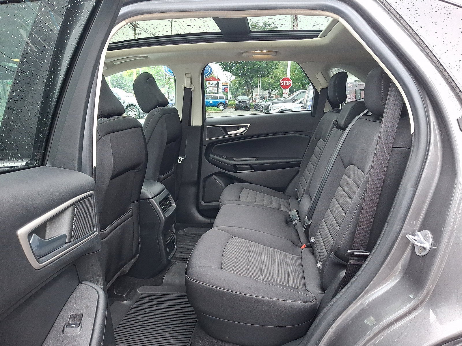 2023 Ford Edge Base
