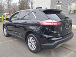 2022 Ford Edge Base
