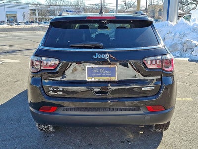 2022 Jeep Compass Latitude Lux