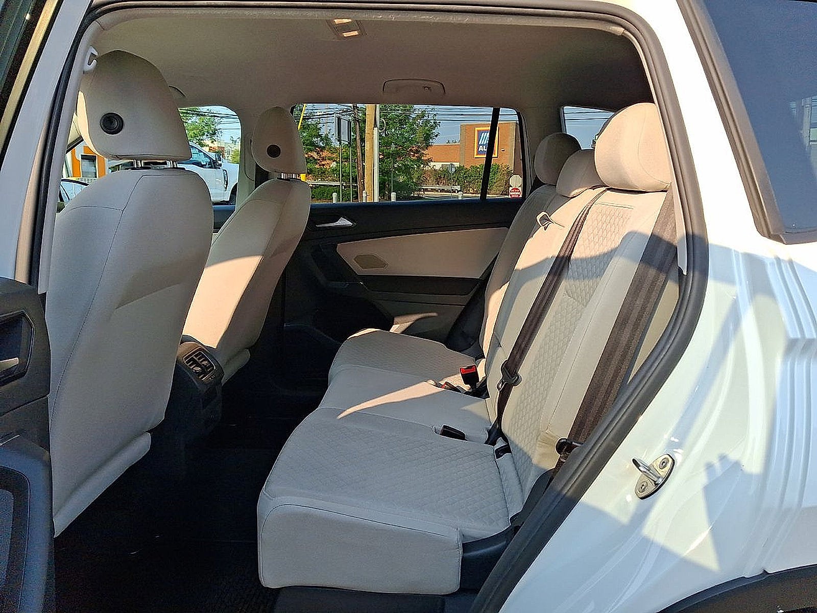 2018 Volkswagen Tiguan S