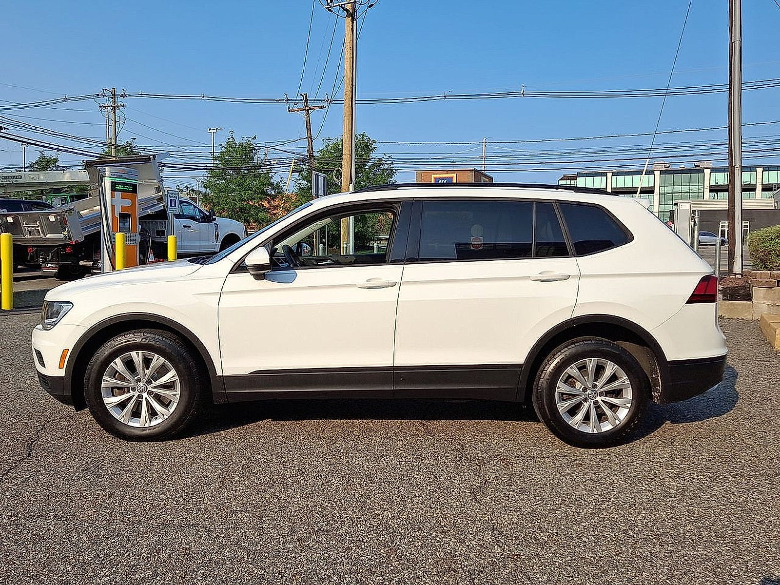 2018 Volkswagen Tiguan S