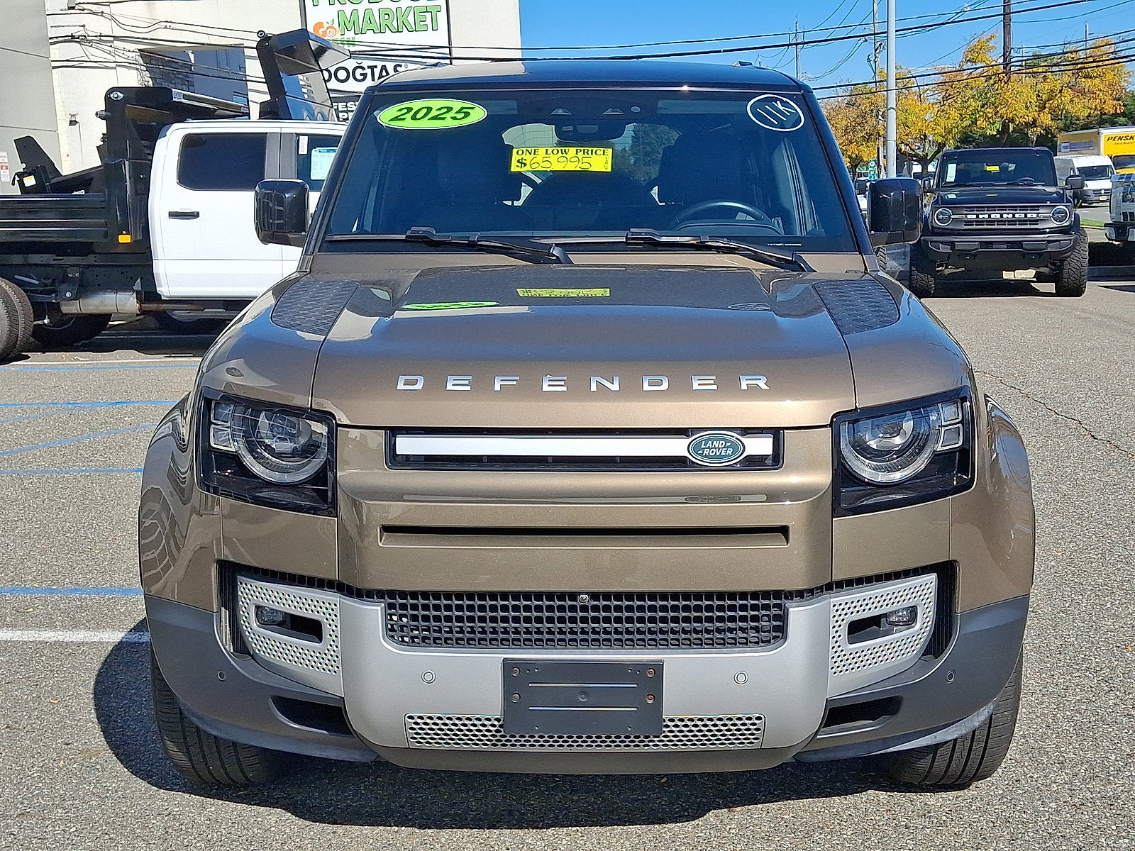 2025 Land Rover Defender S