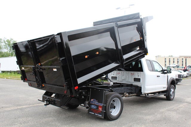 2025 Ford Chassis Cab F-550® XL